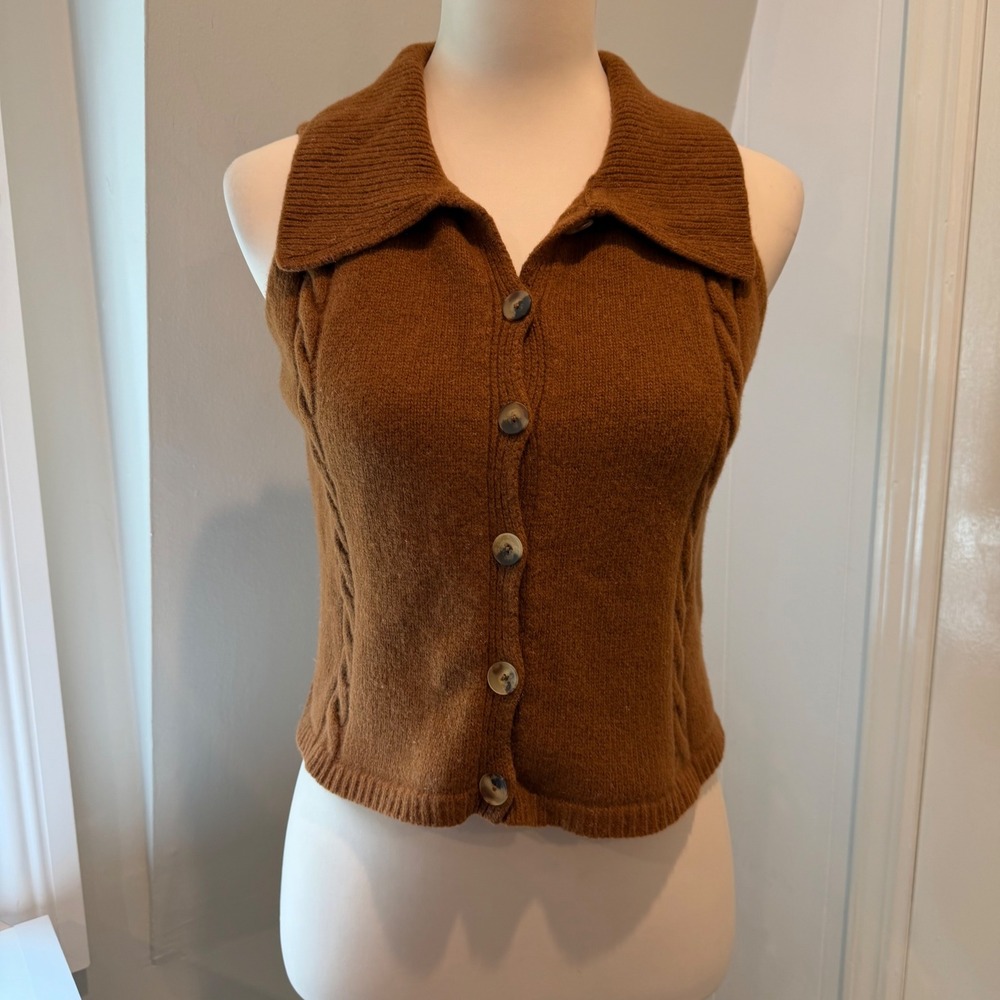 Gimaguas Brown Wool Cable Knit Vest Button Up Sleeveless Sweater | Size S